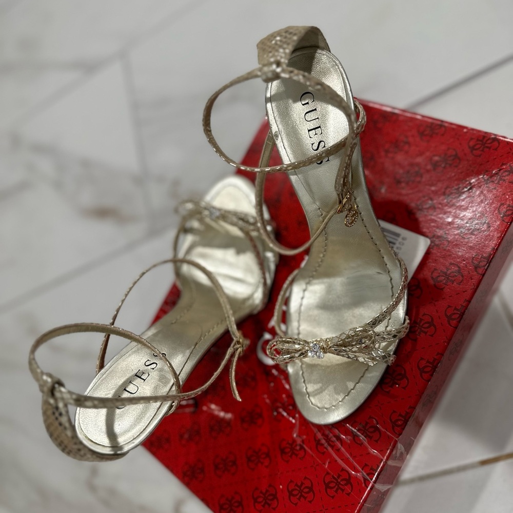 Guess shoes - Picture 5 of 7